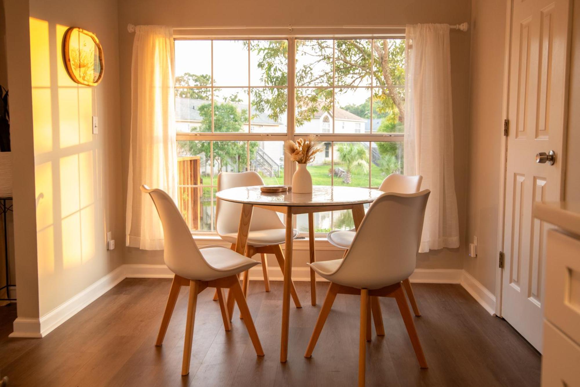 Ferienhaus Lakefront Retreat Near Tybee With King Bed And Free Parking Savannah