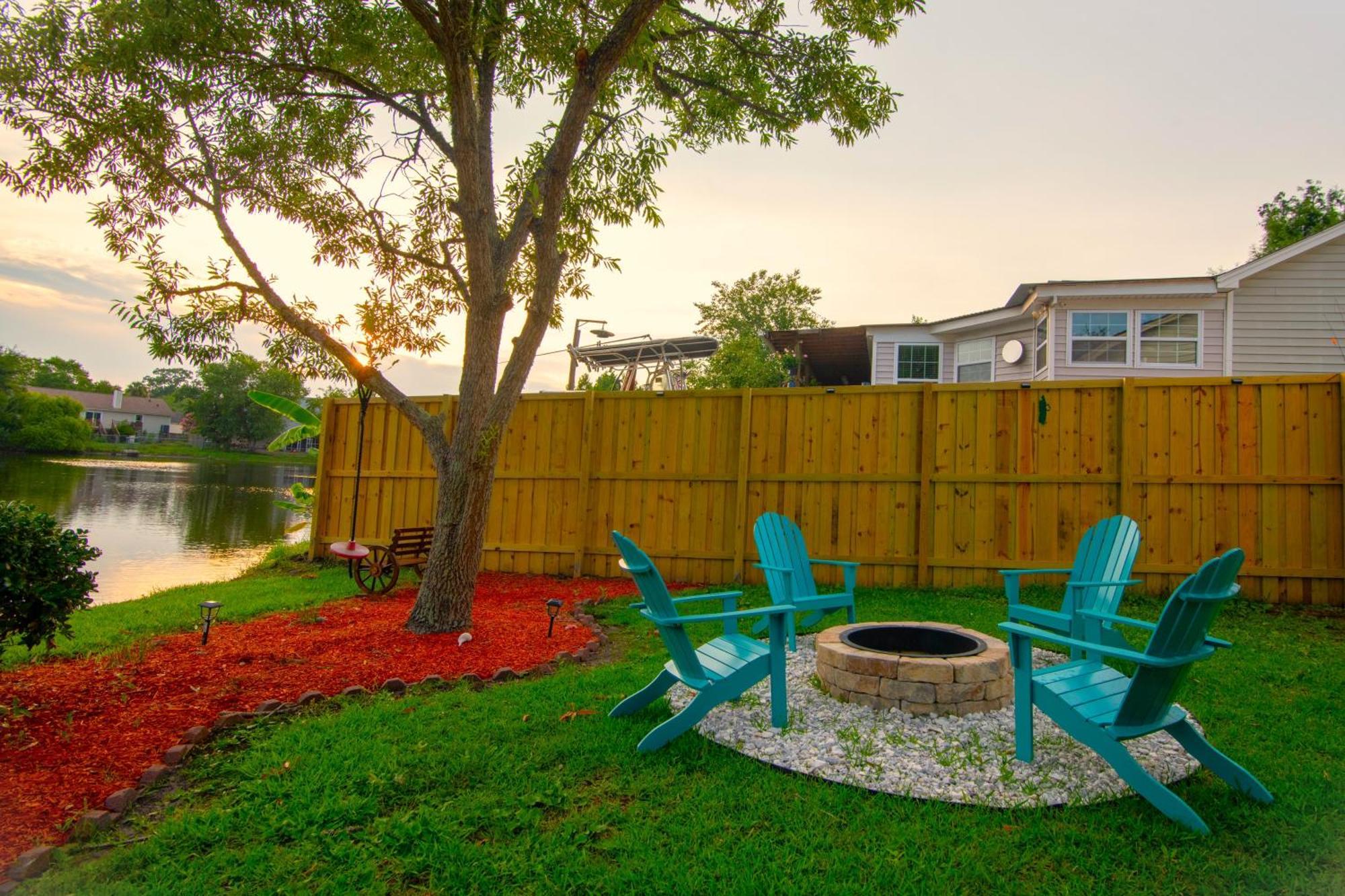 Ferienhaus Lakefront Retreat Near Tybee With King Bed And Free Parking *